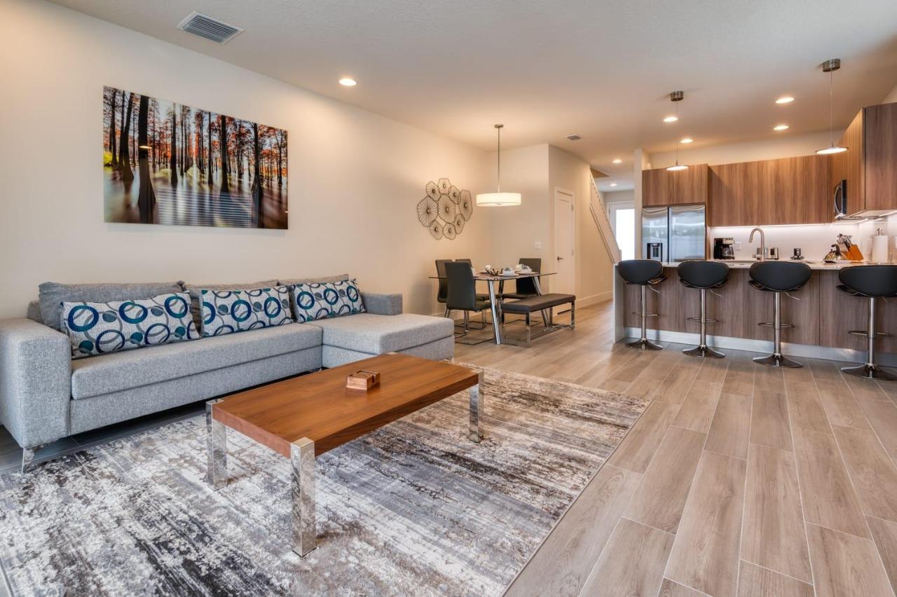 Pleasant Townhome With Private Pool Near Disney Four Corners Esterno foto