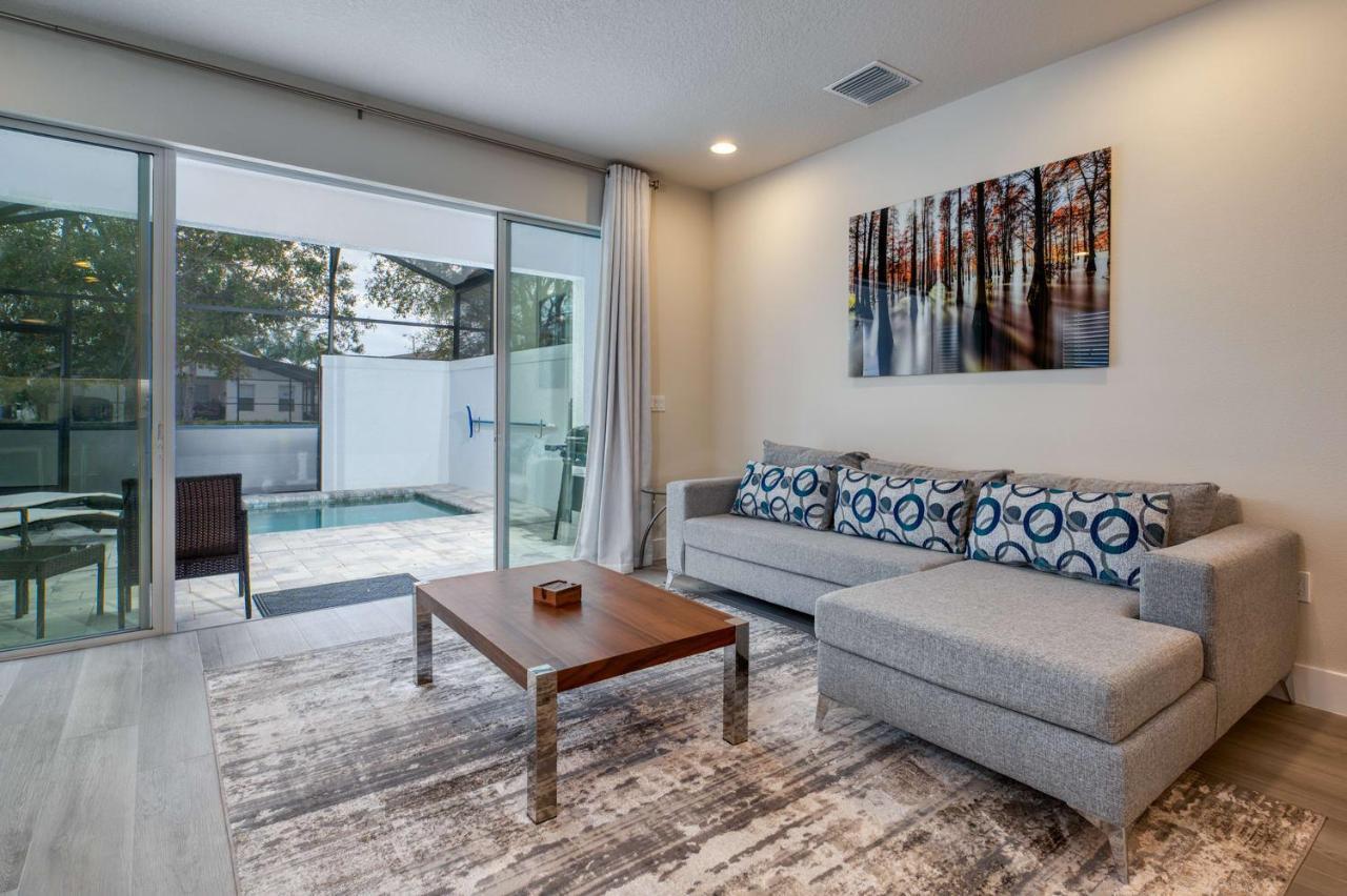 Pleasant Townhome With Private Pool Near Disney Four Corners Esterno foto