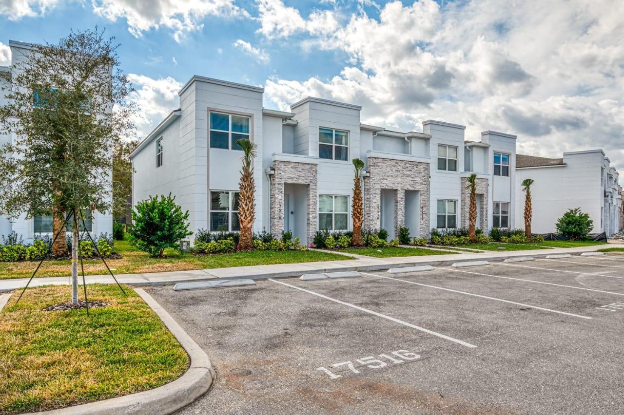 Pleasant Townhome With Private Pool Near Disney Four Corners Esterno foto